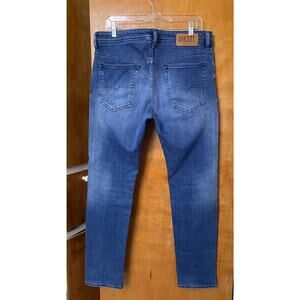 Diesel Mens Buster Tapered Jeans 009MB Medium Blue Stretch Denim $195 Size 32